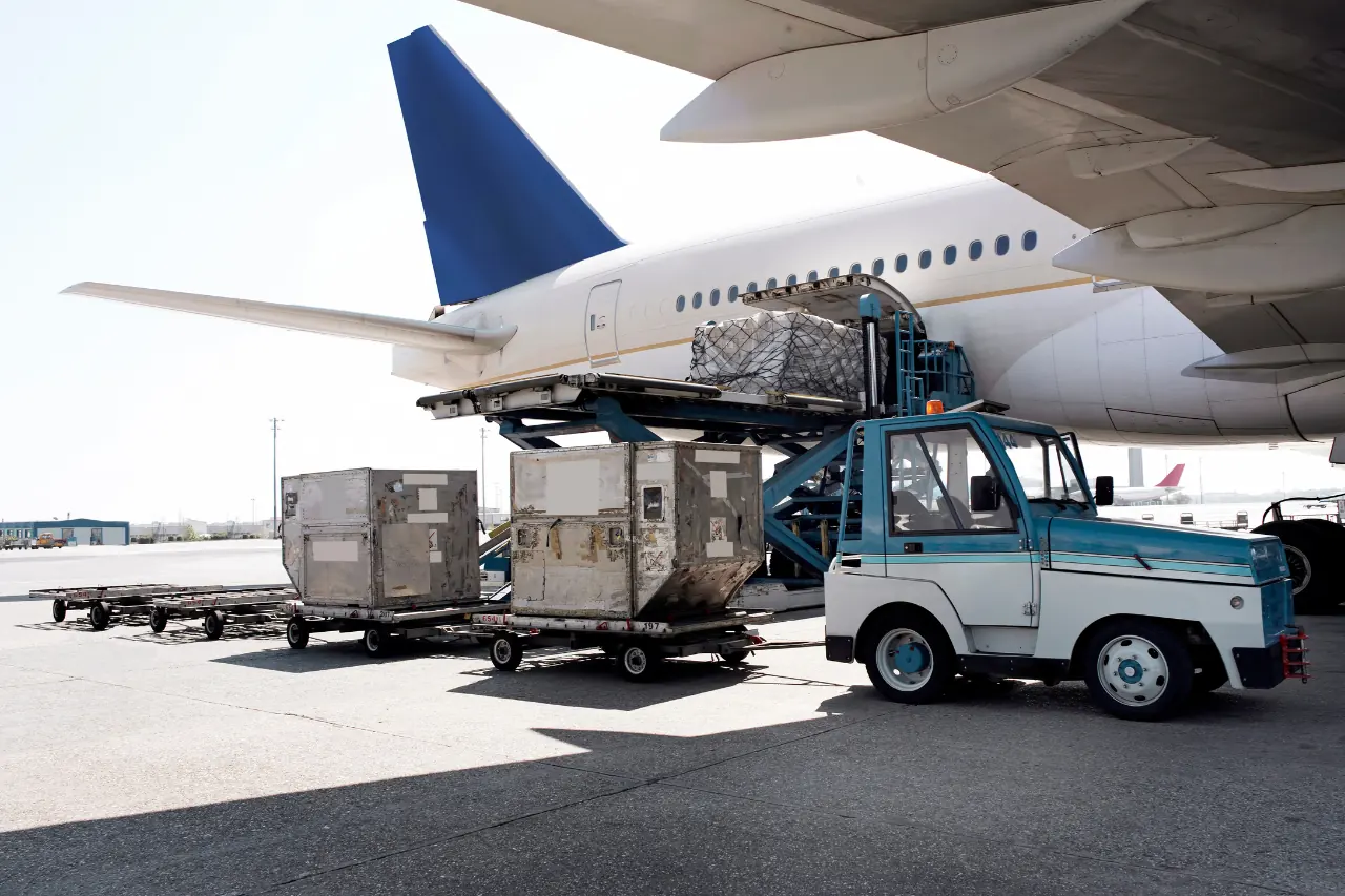 air-freight-and-cargo-services-7